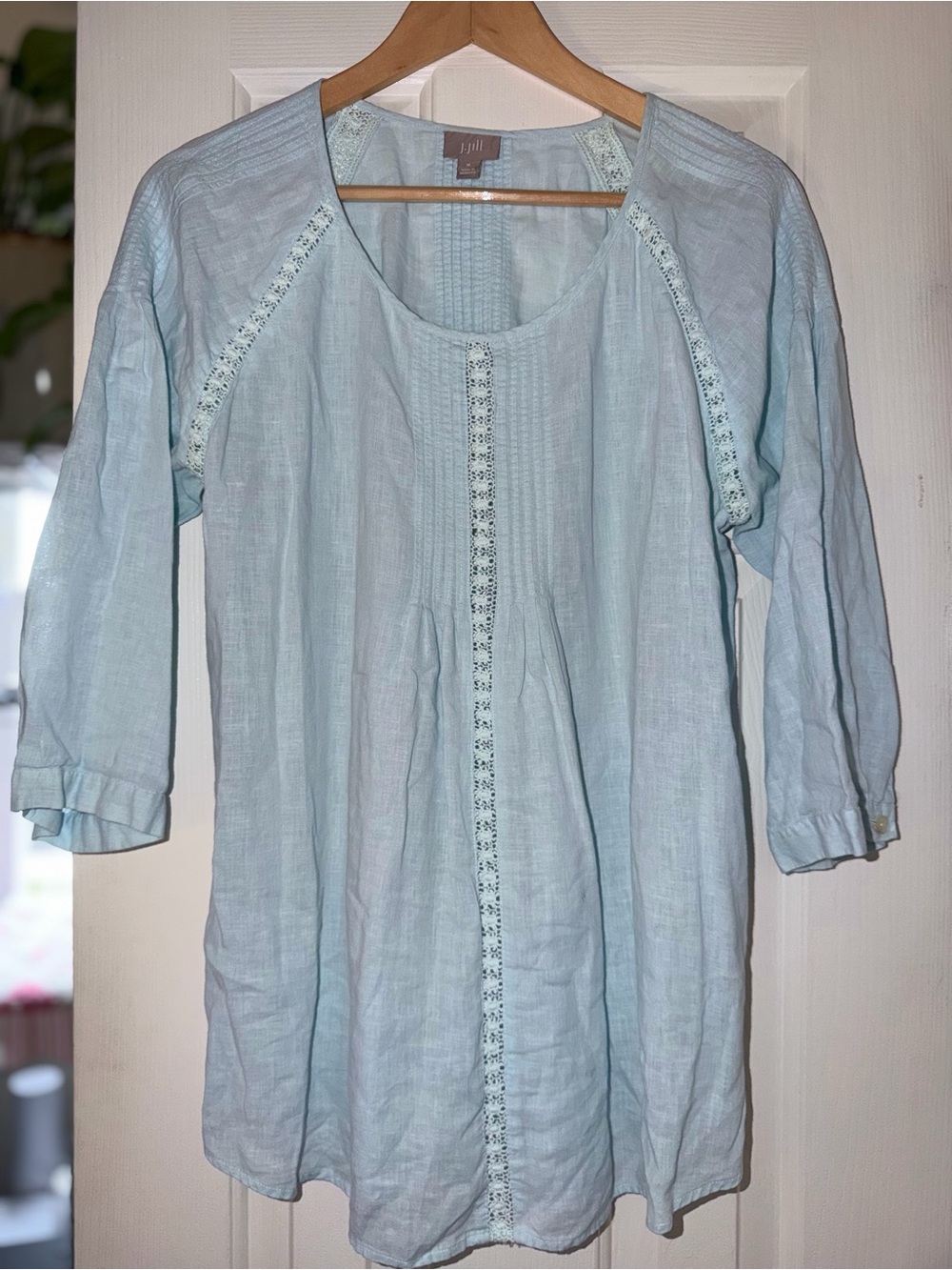 Jill Jill Linen Rayon Blend Blue Lace Pintuck Tunic Blouse Top 3/4 Sleeve M